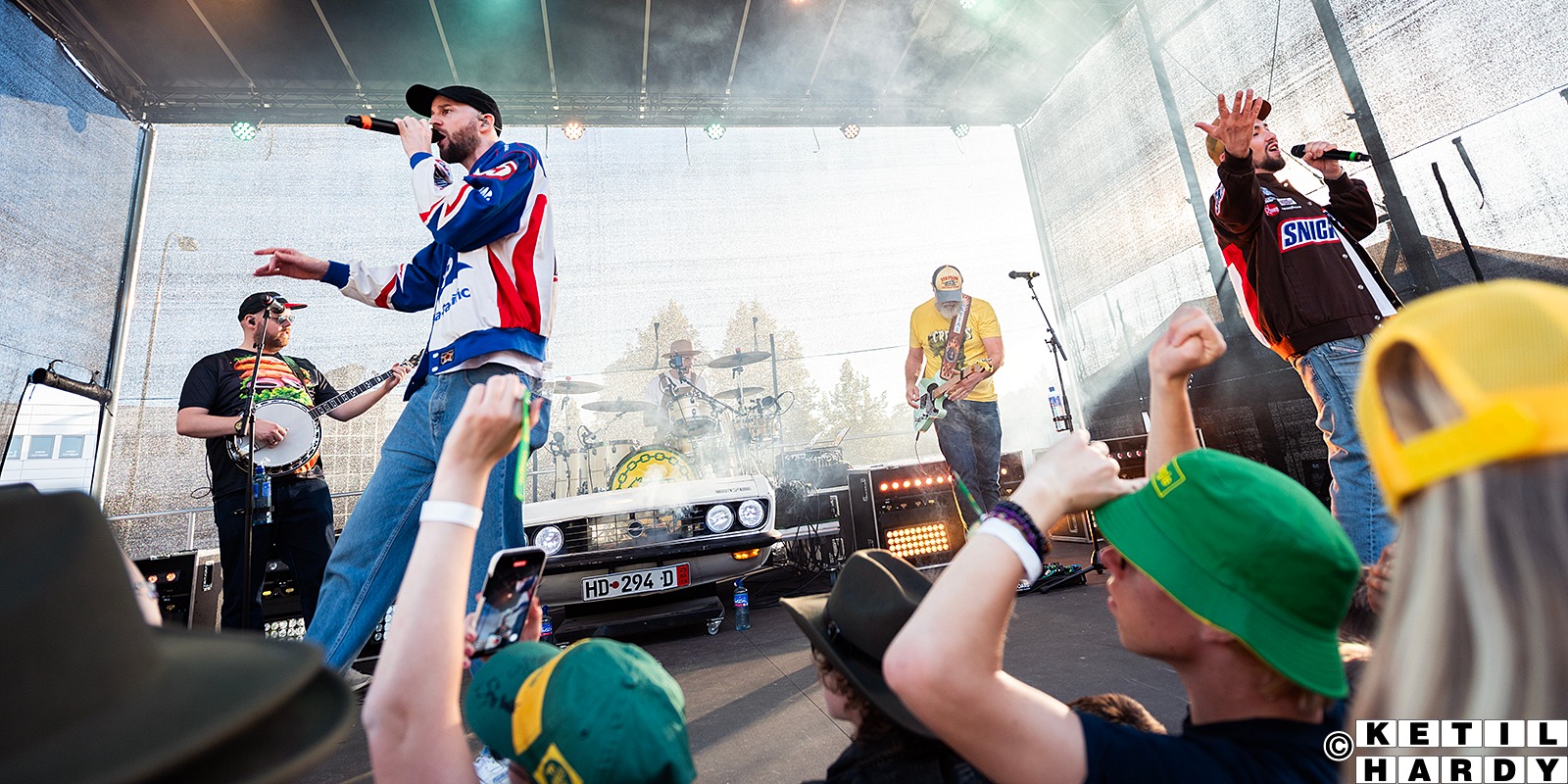 Hagle på festivalen i september 2025