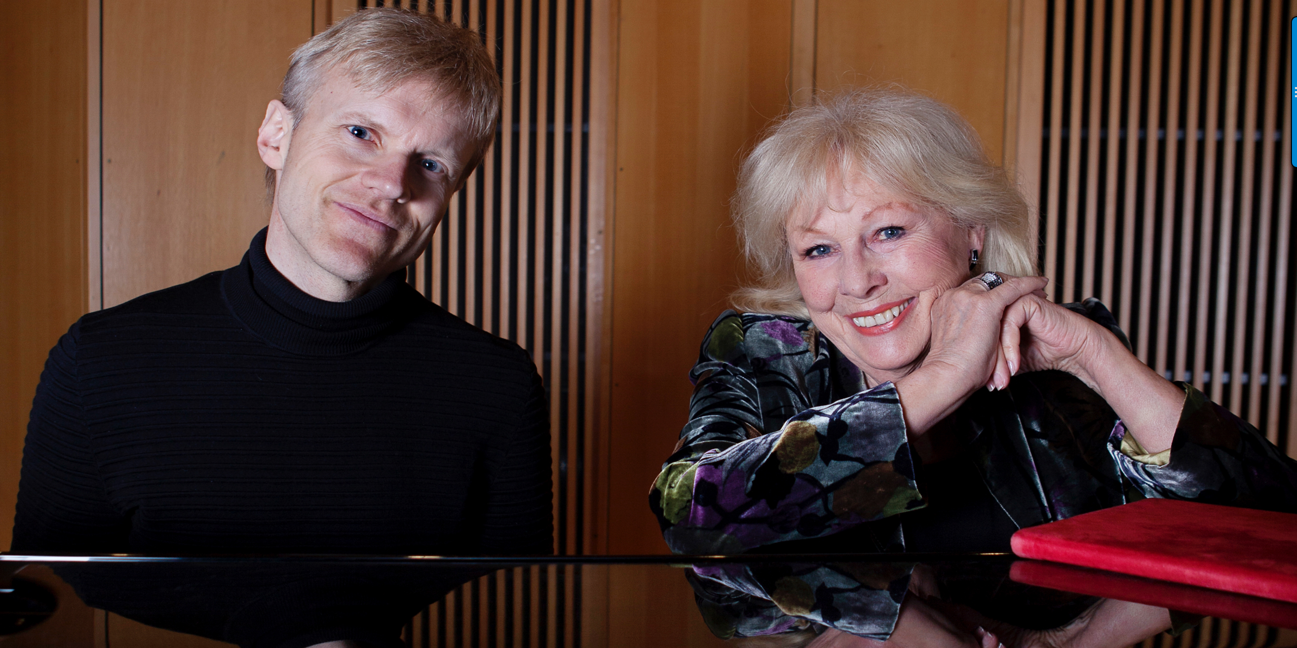 Håvard Gimse (flygel) og Lise Fjeldstad (tekst)