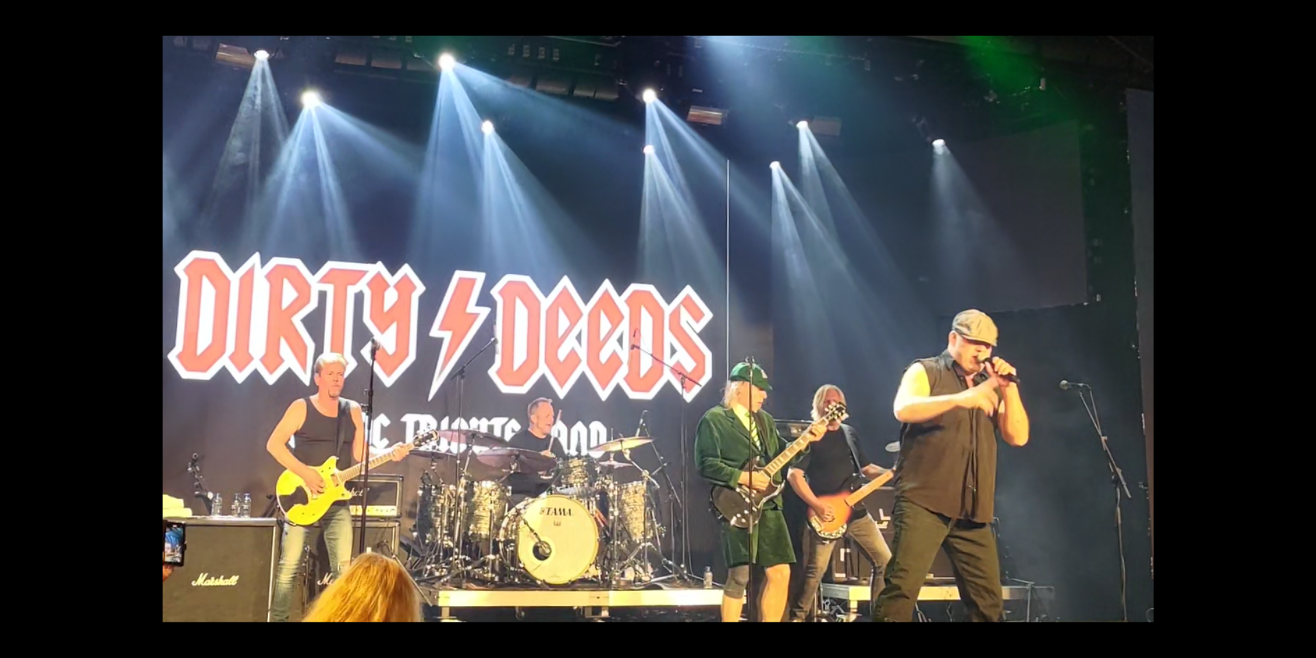 UTSOLGT//Dirty Deeds - a tribute to AC/DC