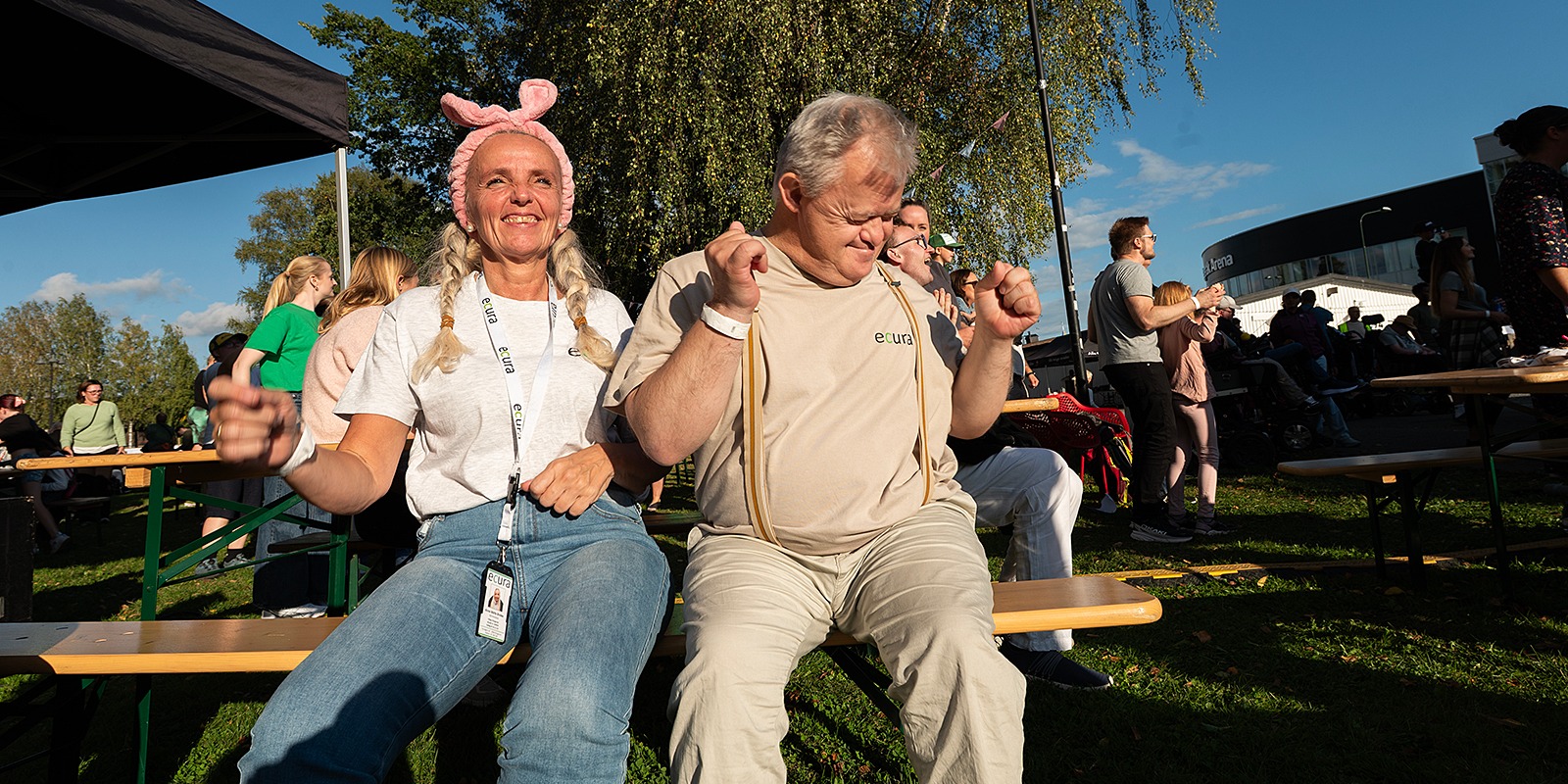 Danseløver i sola