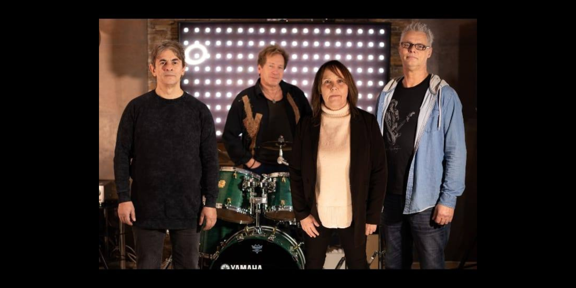 Lady T band